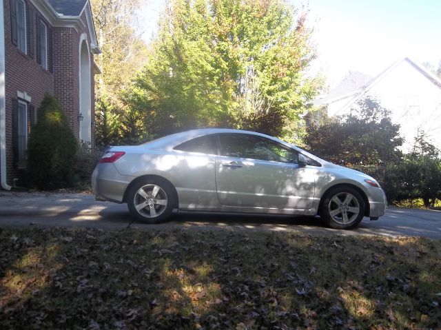 Honda Civic 2006 photo 2