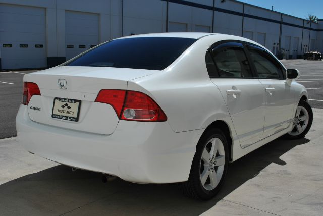 Honda Civic 2006 photo 1