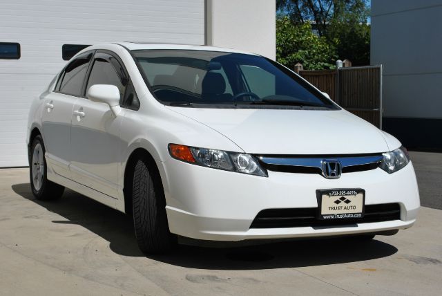 Honda Civic 2006 photo 2