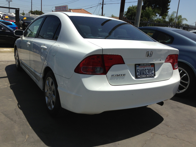 Honda Civic 2006 photo 1