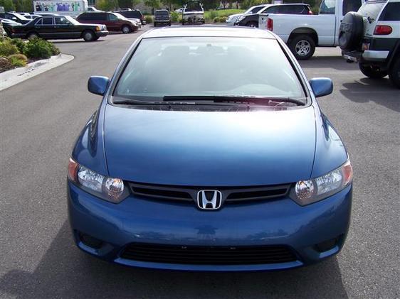 Honda Civic 2006 photo 2