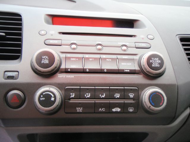 Honda Civic 2006 photo 2