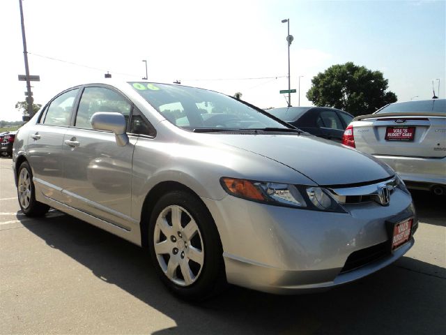 Honda Civic 2006 photo 2