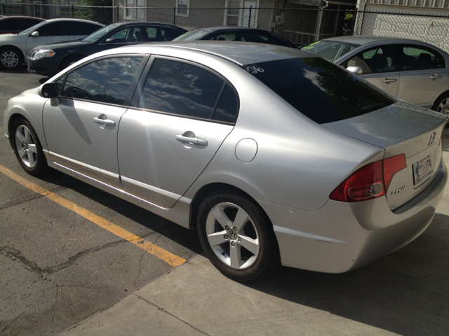 Honda Civic 2006 photo 1