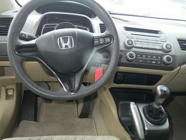 Honda Civic 2006 photo 2