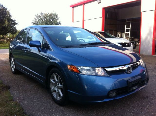 Honda Civic 2006 photo 2