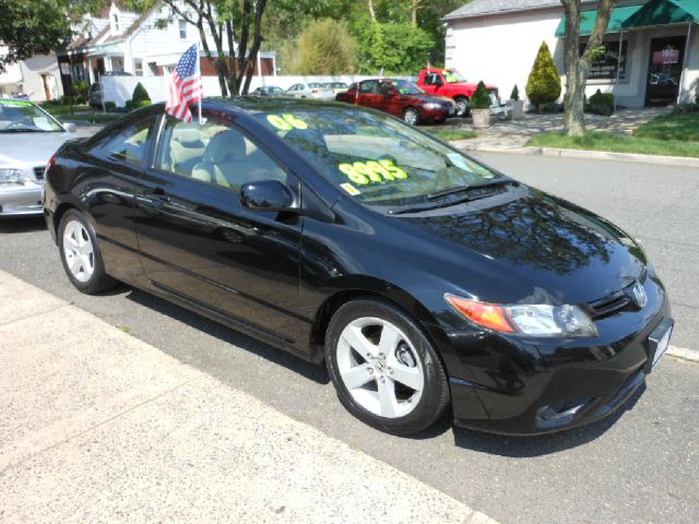 Honda Civic 2006 photo 2