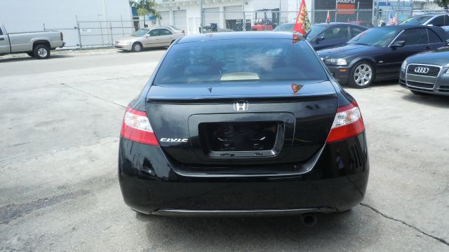 Honda Civic 2006 photo 2