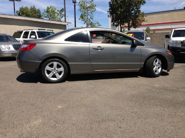 Honda Civic Appearance Sunroof PKGS Coupe