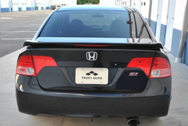 Honda Civic XLT ~ 3rd Row Sunroof 4x4 Sedan