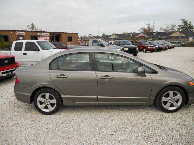 Honda Civic 2007 photo 2