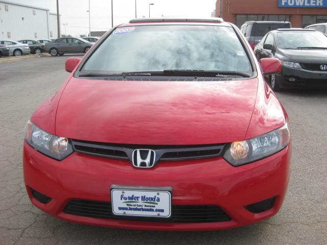 Honda Civic 2007 photo 2