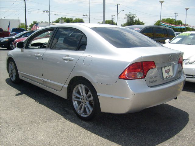 Honda Civic 3.5L RWD Sedan