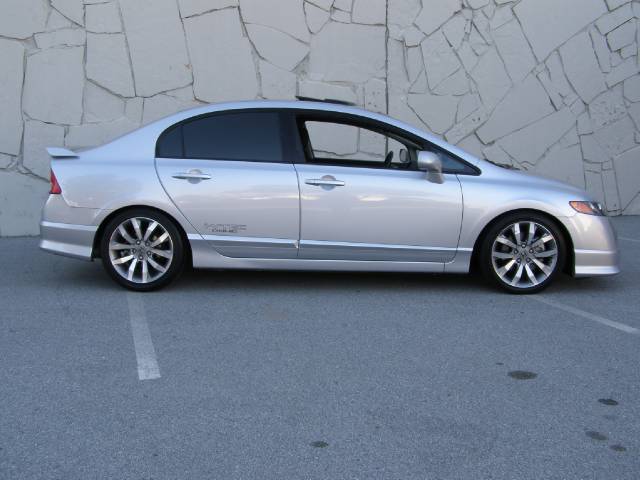 Honda Civic 2007 photo 2