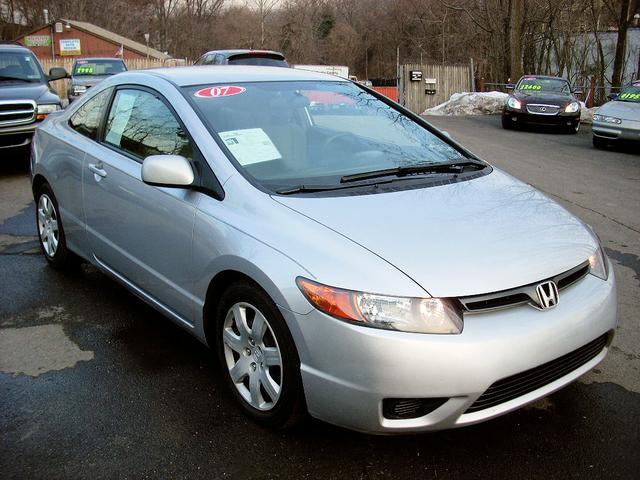 Honda Civic 2007 photo 1