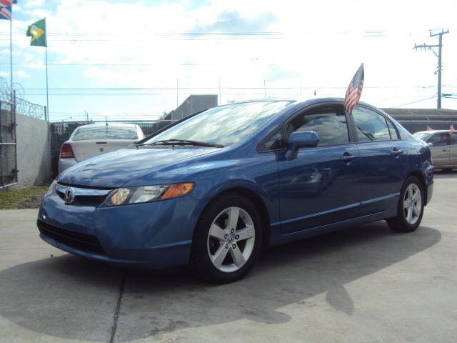 Honda Civic 2008 photo 2