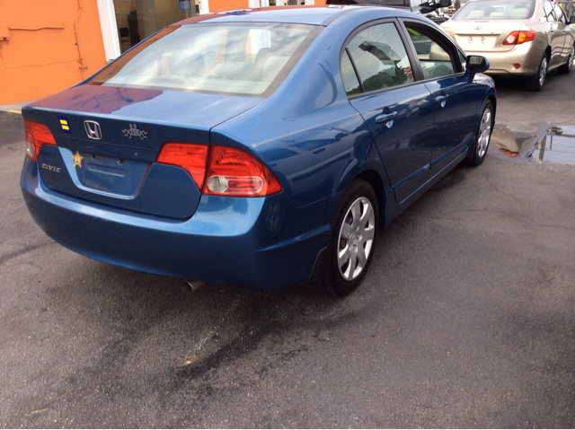 Honda Civic 2008 photo 2