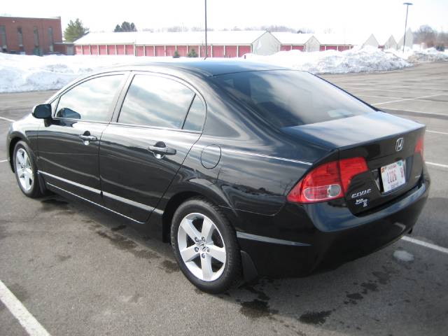 Honda Civic 2008 photo 2