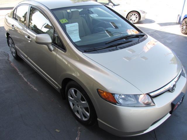 Honda Civic 2008 photo 2