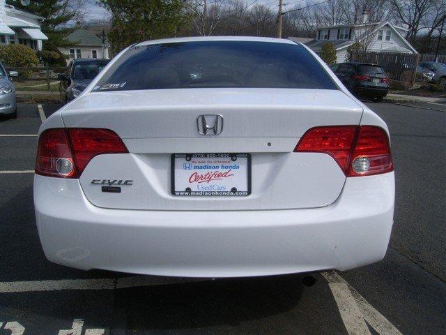 Honda Civic 2008 photo 2