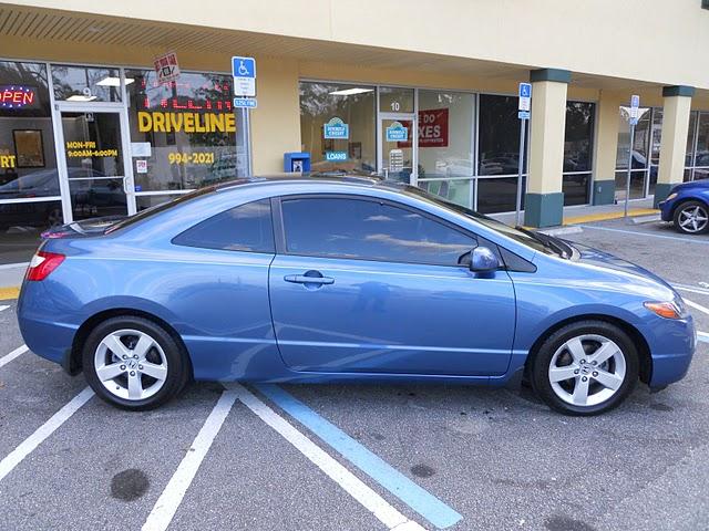 Honda Civic 2008 photo 2