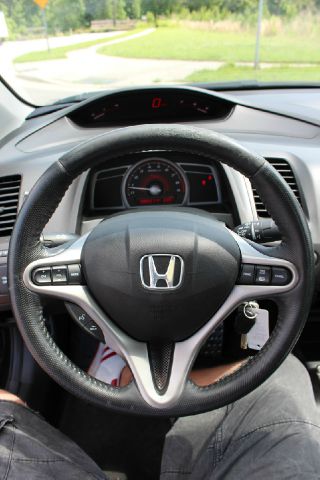 Honda Civic 2008 photo 18