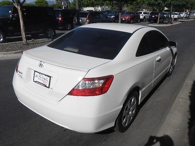 Honda Civic 2008 photo 24