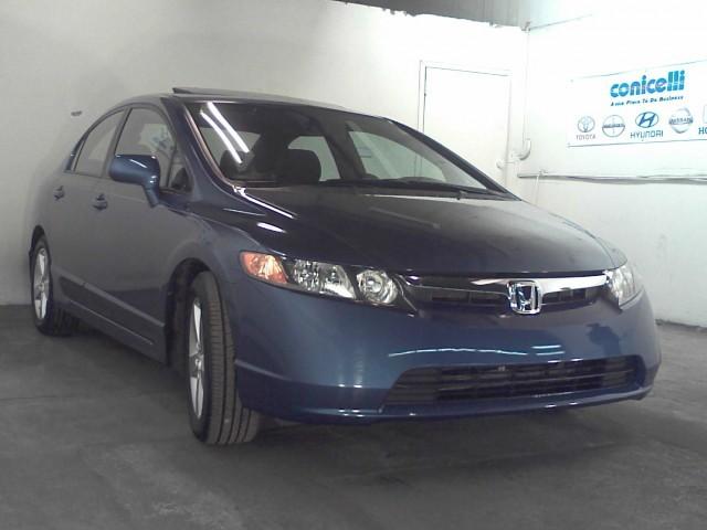 Honda Civic 2008 photo 2