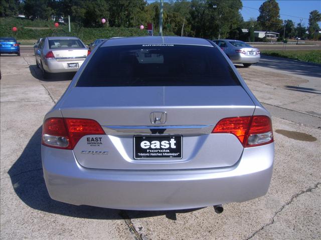 Honda Civic 2009 photo 2