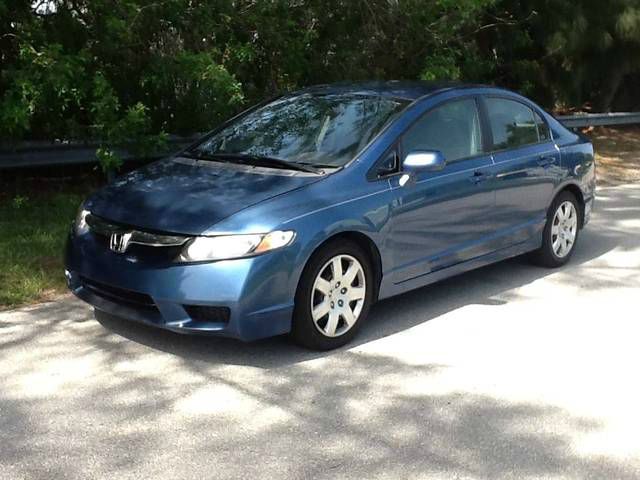 Honda Civic 2009 photo 1