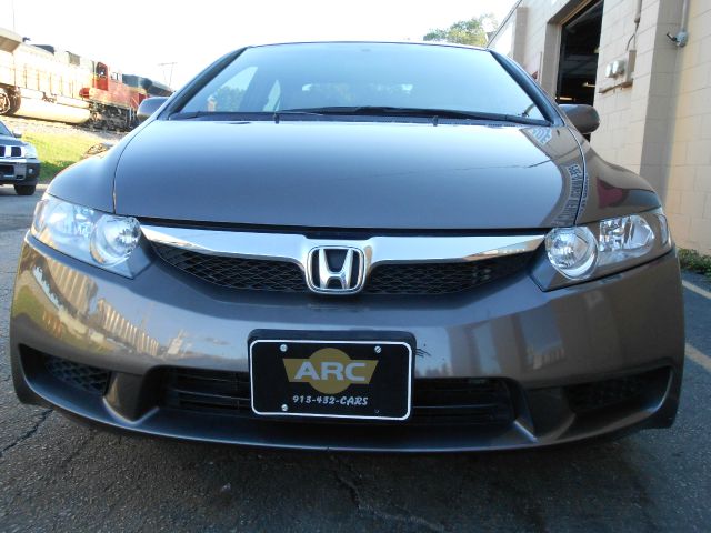 Honda Civic 2010 photo 3