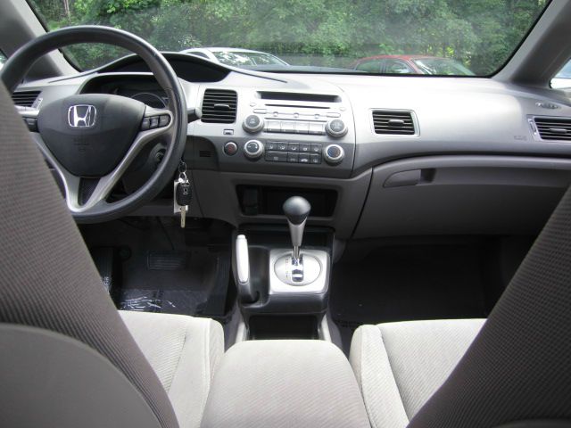 Honda Civic 2010 photo 3