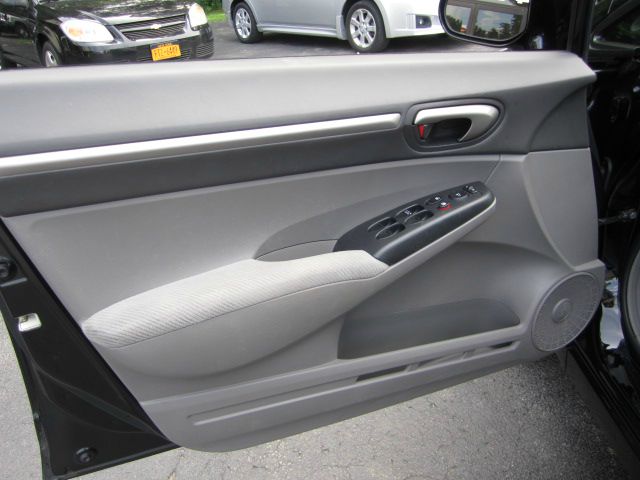 Honda Civic 2010 photo 4