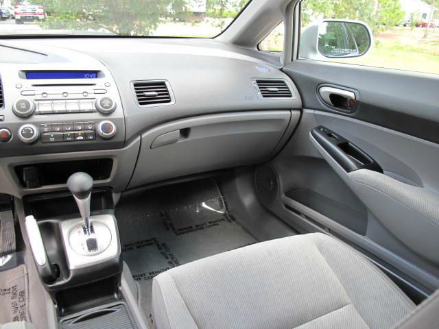 Honda Civic 2010 photo 1