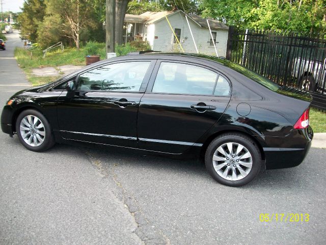 Honda Civic 2010 photo 2