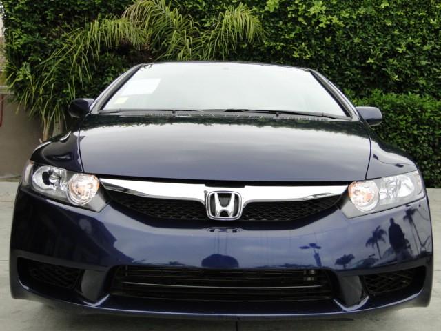 Honda Civic 2010 photo 1