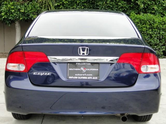 Honda Civic 2010 photo 2