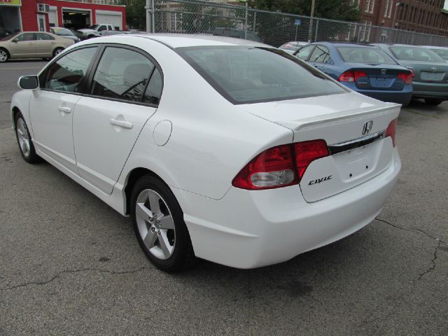 Honda Civic 2010 photo 1