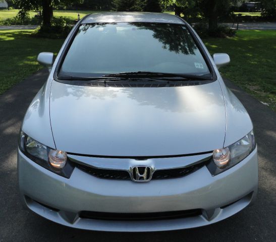 Honda Civic 2010 photo 2