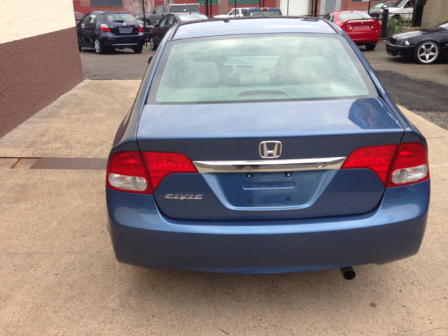 Honda Civic 2010 photo 3