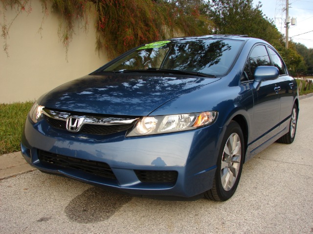 Honda Civic 2010 photo 3