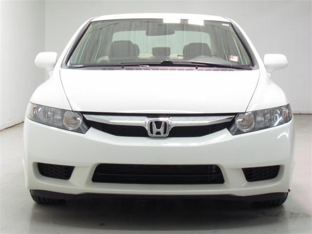 Honda Civic 2010 photo 3