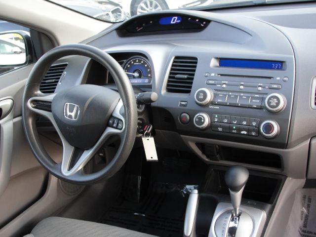 Honda Civic 2010 photo 4