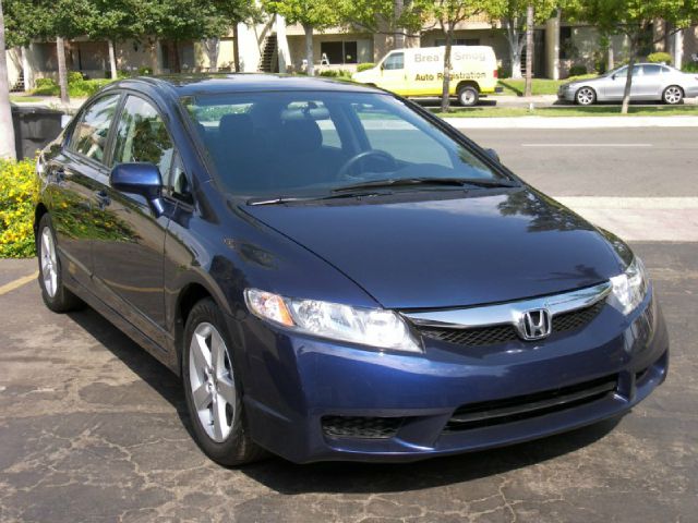 Honda Civic 2010 photo 1