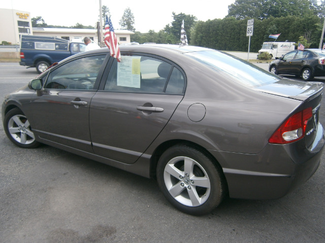 Honda Civic 2010 photo 1