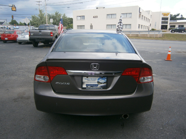 Honda Civic 2010 photo 3