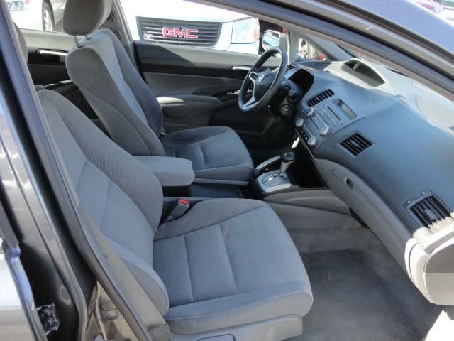 Honda Civic 2010 photo 2