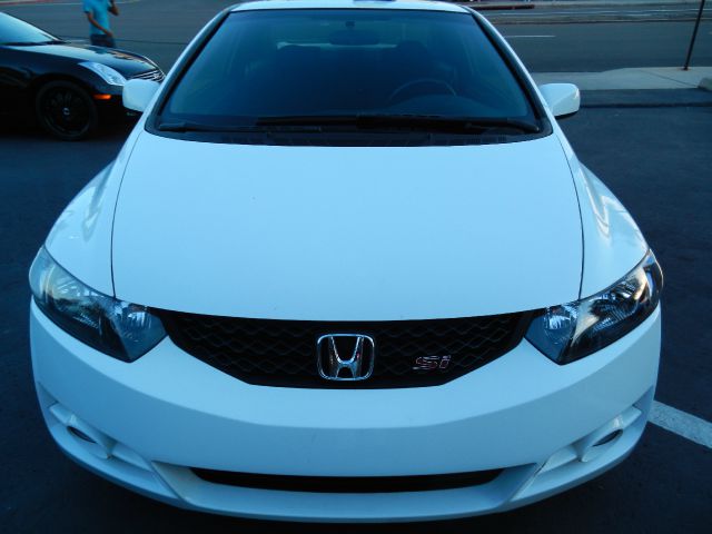 Honda Civic 2010 photo 1