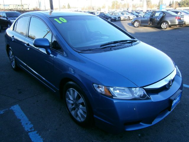 Honda Civic 2010 photo 1