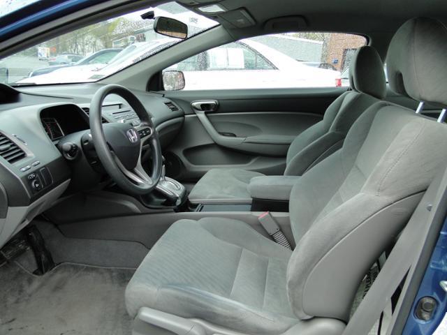 Honda Civic 2010 photo 2